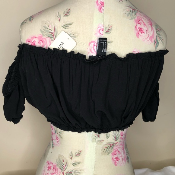 NWT Forever21 Strapless, Off the Shoulder Top - Picture 3 of 6